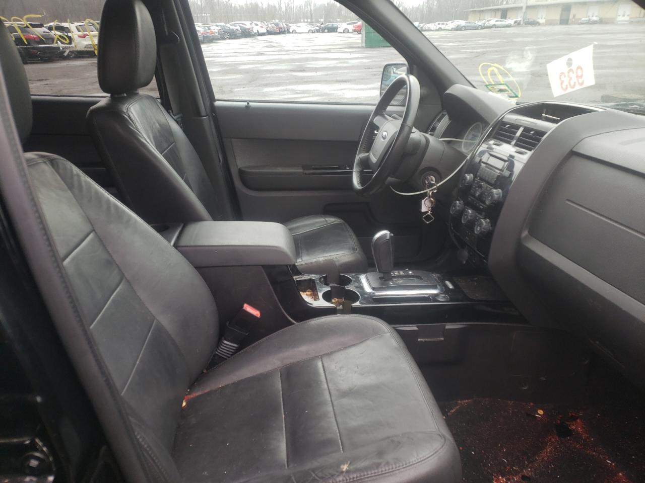 Photo 5 from auction – 2012 FORD ESCAPE LIM with VIN 1FMCU9E75CKB84142