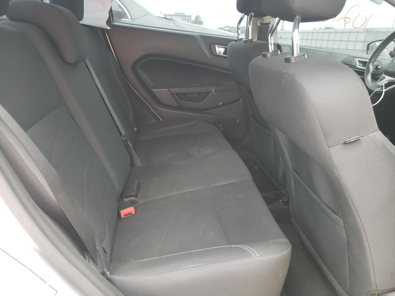 Photo 6 from auction – 2016 FORD FIESTA SE with VIN 3FADP4BJ8GM114660