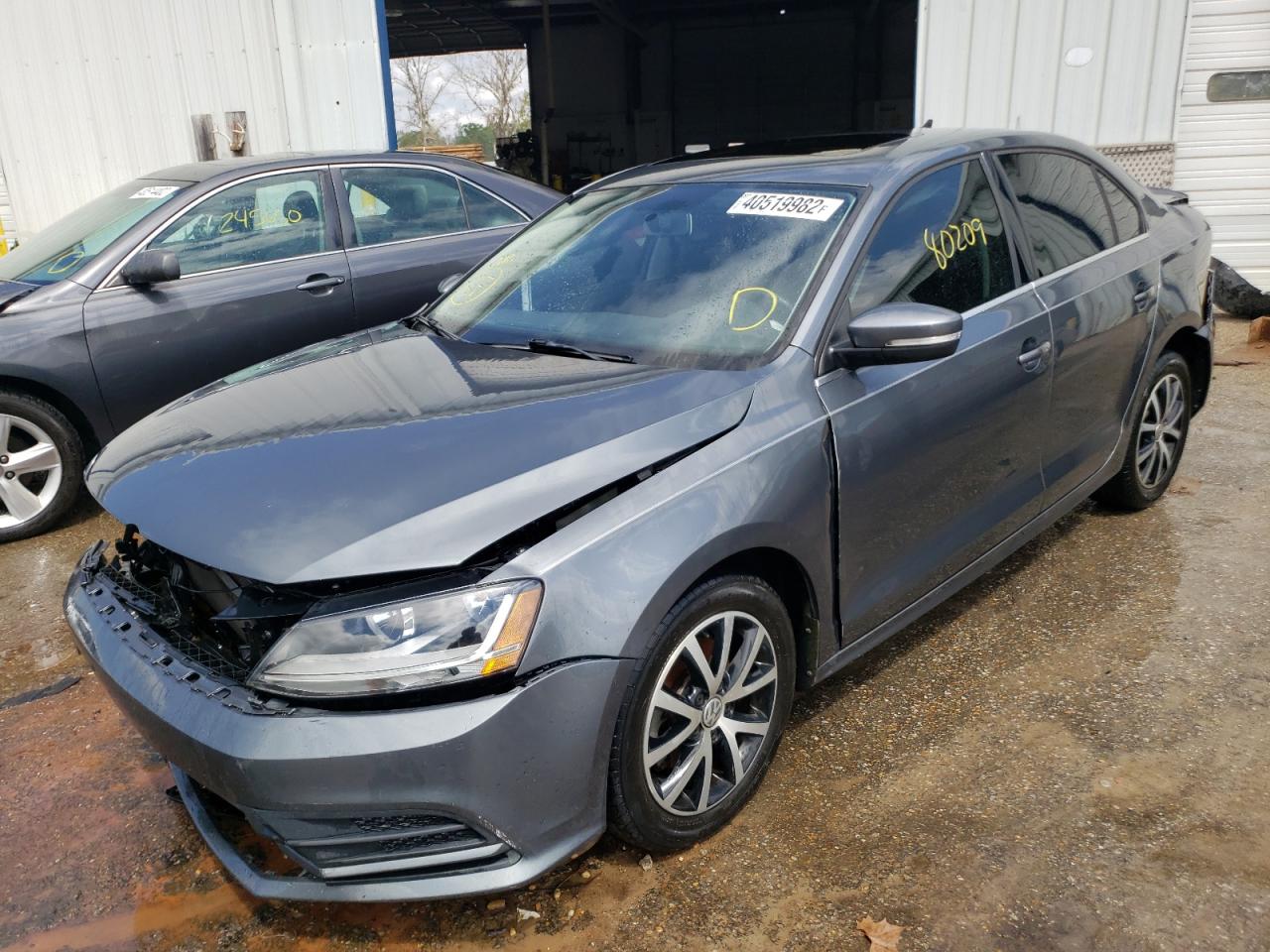 Photo 2 from auction – 2017 VOLKSWAGEN JETTA SE with VIN 3VWDB7AJ3HM235347