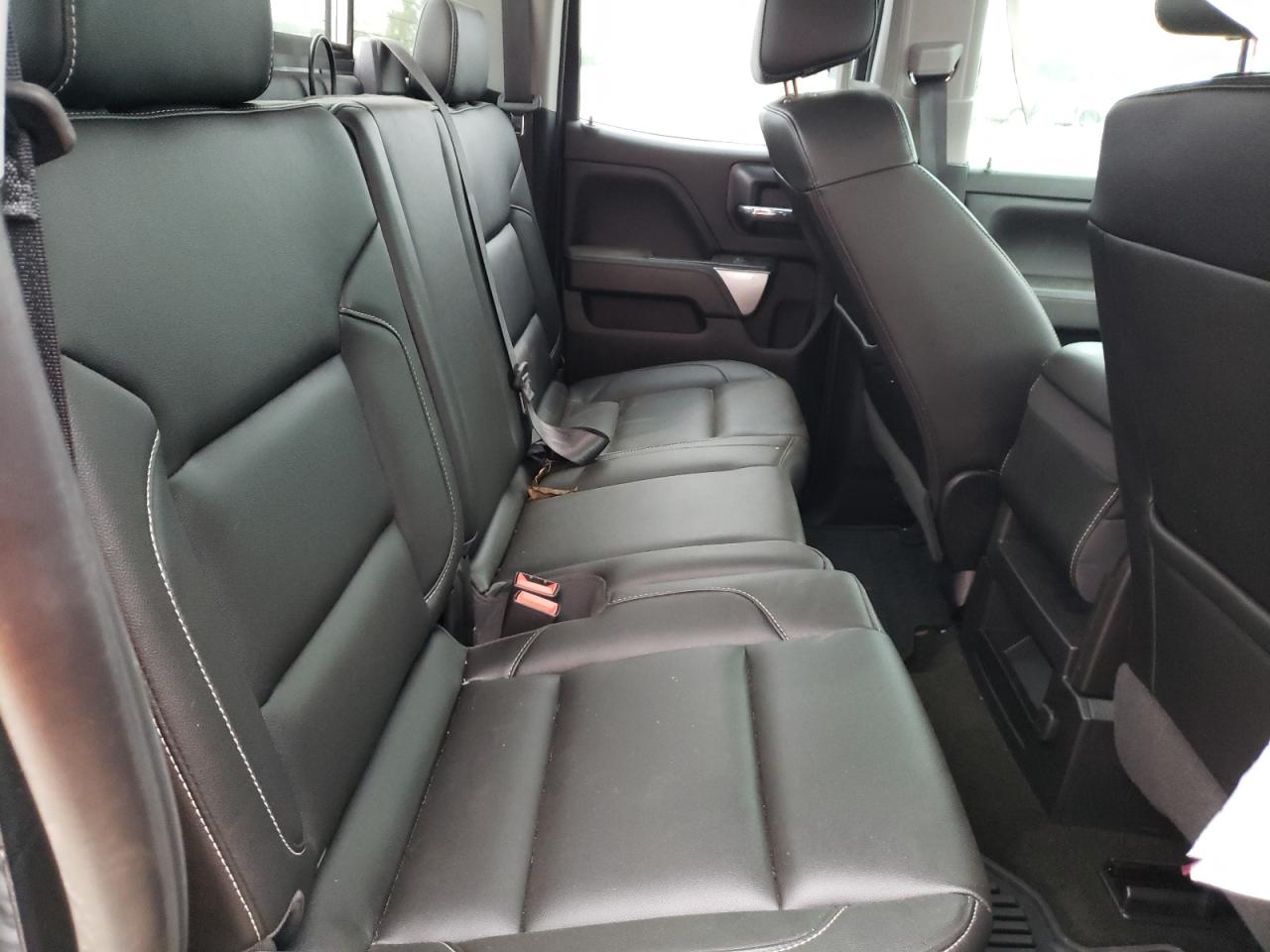 Photo 6 from auction – 2018 CHEVROLET SILVERADO with VIN 1GCRCREC4JZ114926