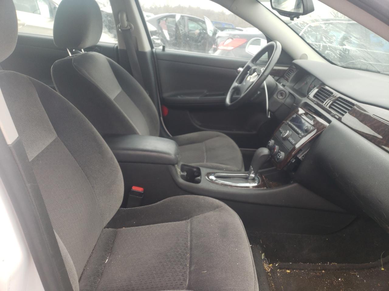 Photo 5 from auction – 2012 CHEVROLET IMPALA LS with VIN 2G1WF5E3XC1321263