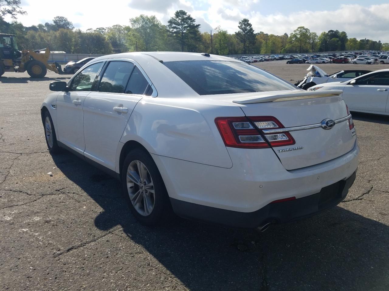 Photo 3 from auction – 2014 FORD TAURUS SEL with VIN 1FAHP2E80EG173756