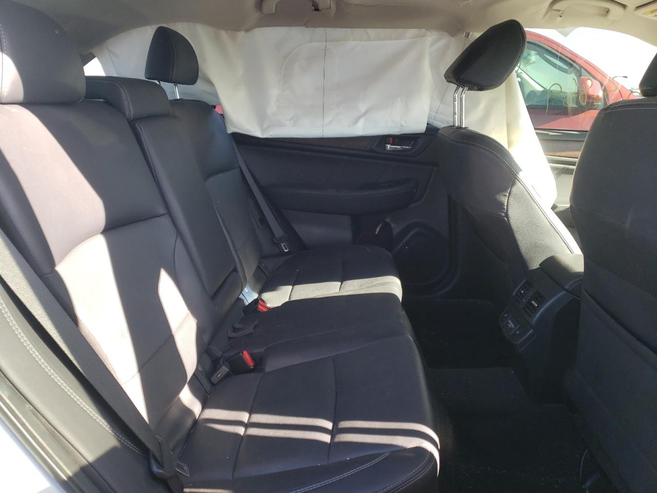 Photo 6 from auction – 2018 SUBARU OUTBACK 3. with VIN 4S4BSENC2J3259118