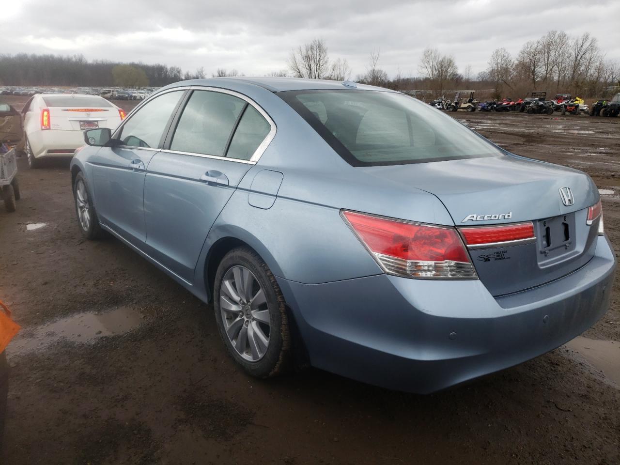 Photo 3 from auction – 2011 HONDA ACCORD EXL with VIN 1HGCP2F89BA090961