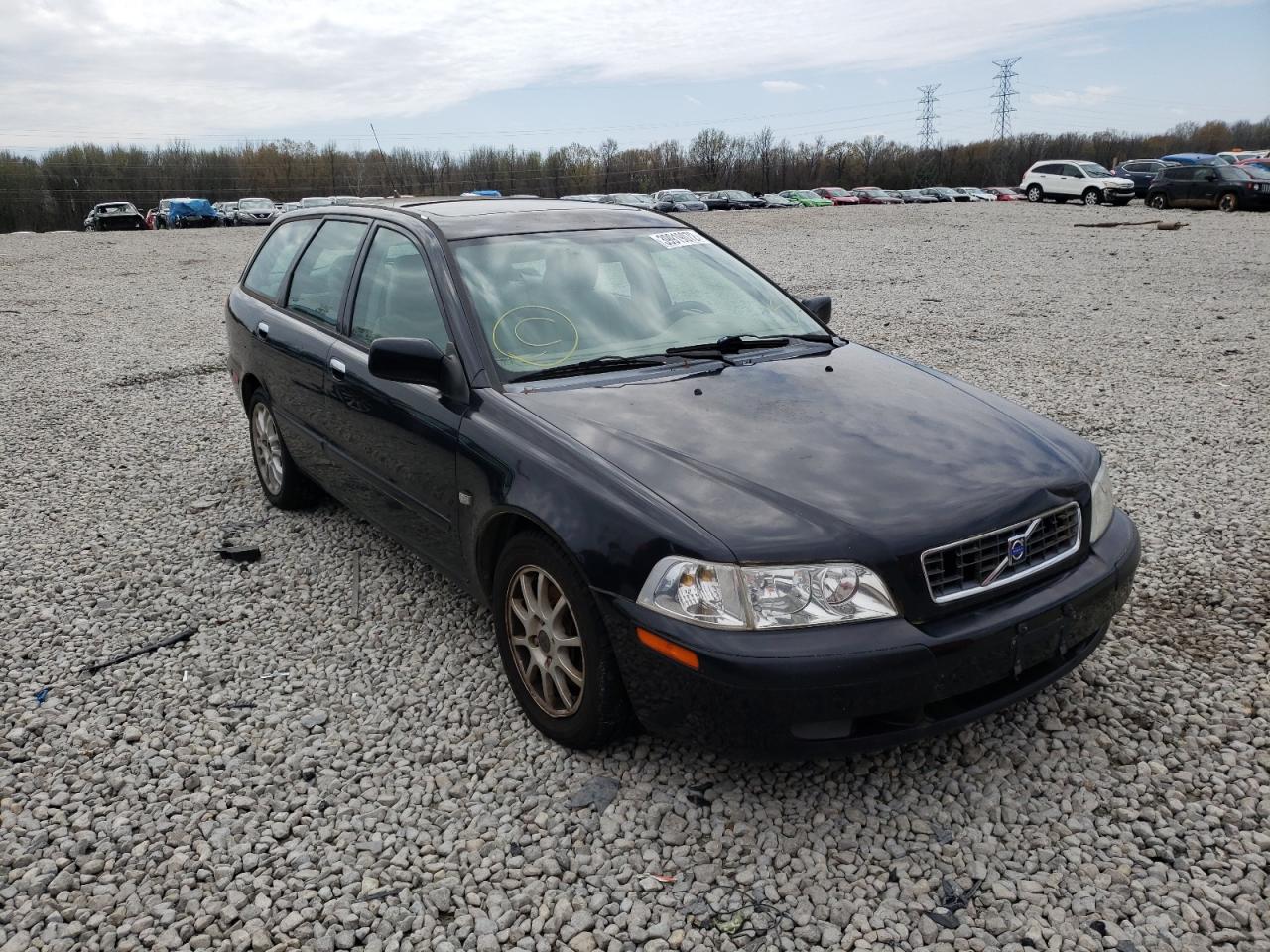 VOLVO V40 1.9T 2003 with VIN YV1VW27533F984595 - Photo from auction