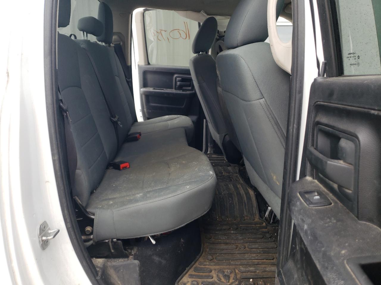Photo 6 from auction – 2015 RAM 1500 ST with VIN 1C6RR6FT3FS523373