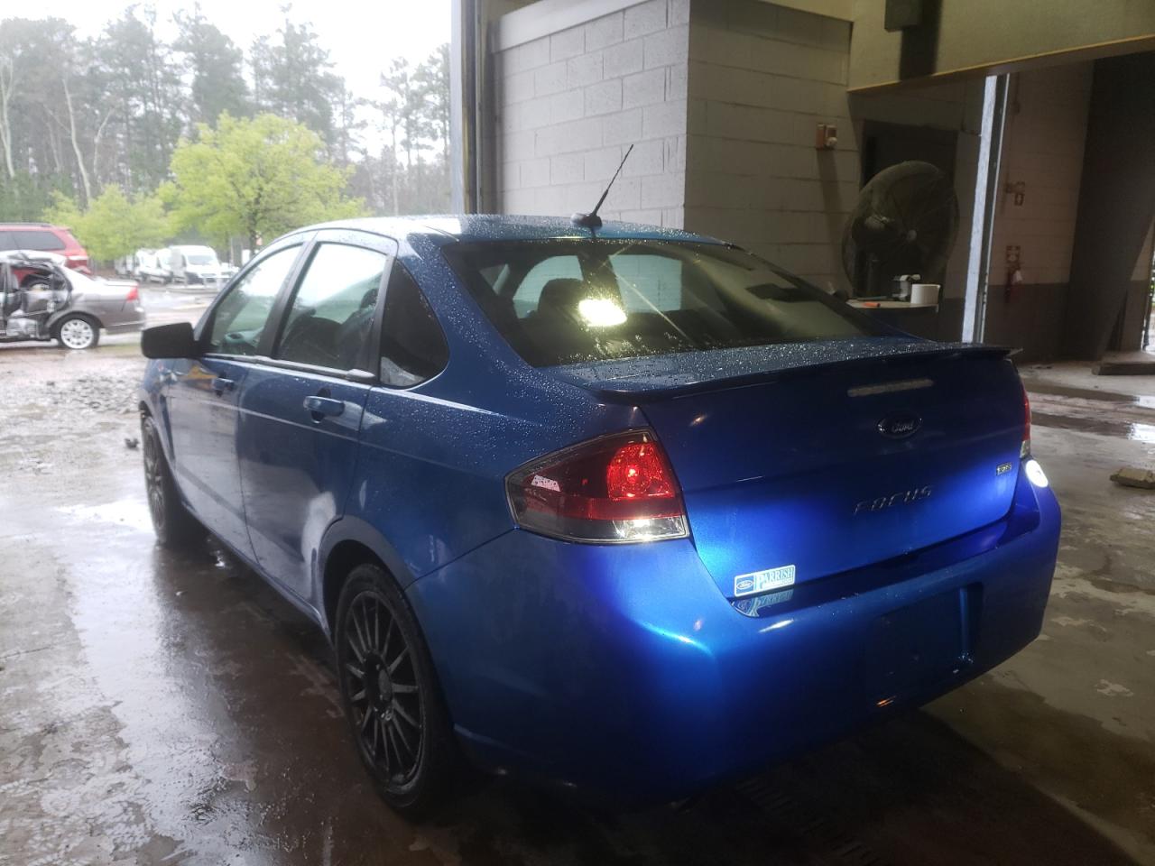 Photo 3 from auction – 2010 FORD FOCUS SES with VIN 1FAHP3GN5AW235709