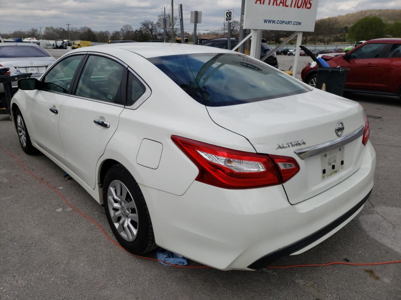Photo 3 from auction – 2016 NISSAN ALTIMA 2.5 with VIN 1N4AL3AP3GN328511