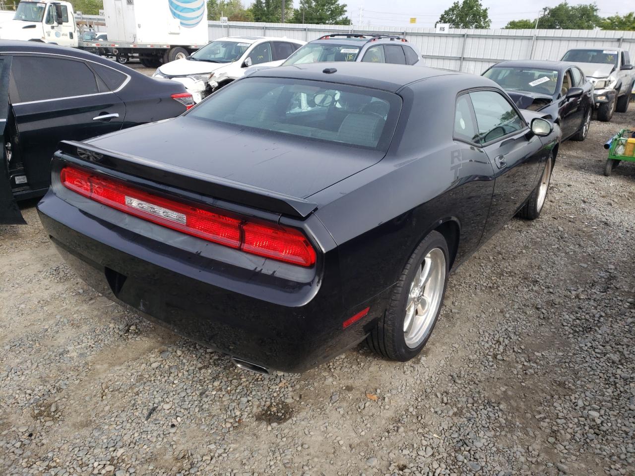 Photo 4 from auction – 2010 DODGE CHALLENGER with VIN 2B3CJ5DT7AH200531