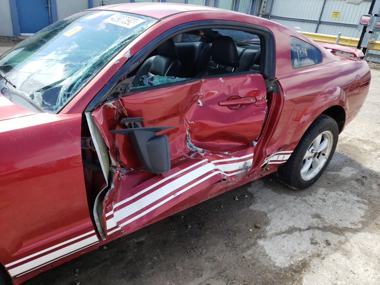 Photo 9 from auction – 2006 FORD MUSTANG with VIN 1ZVFT80N565139870