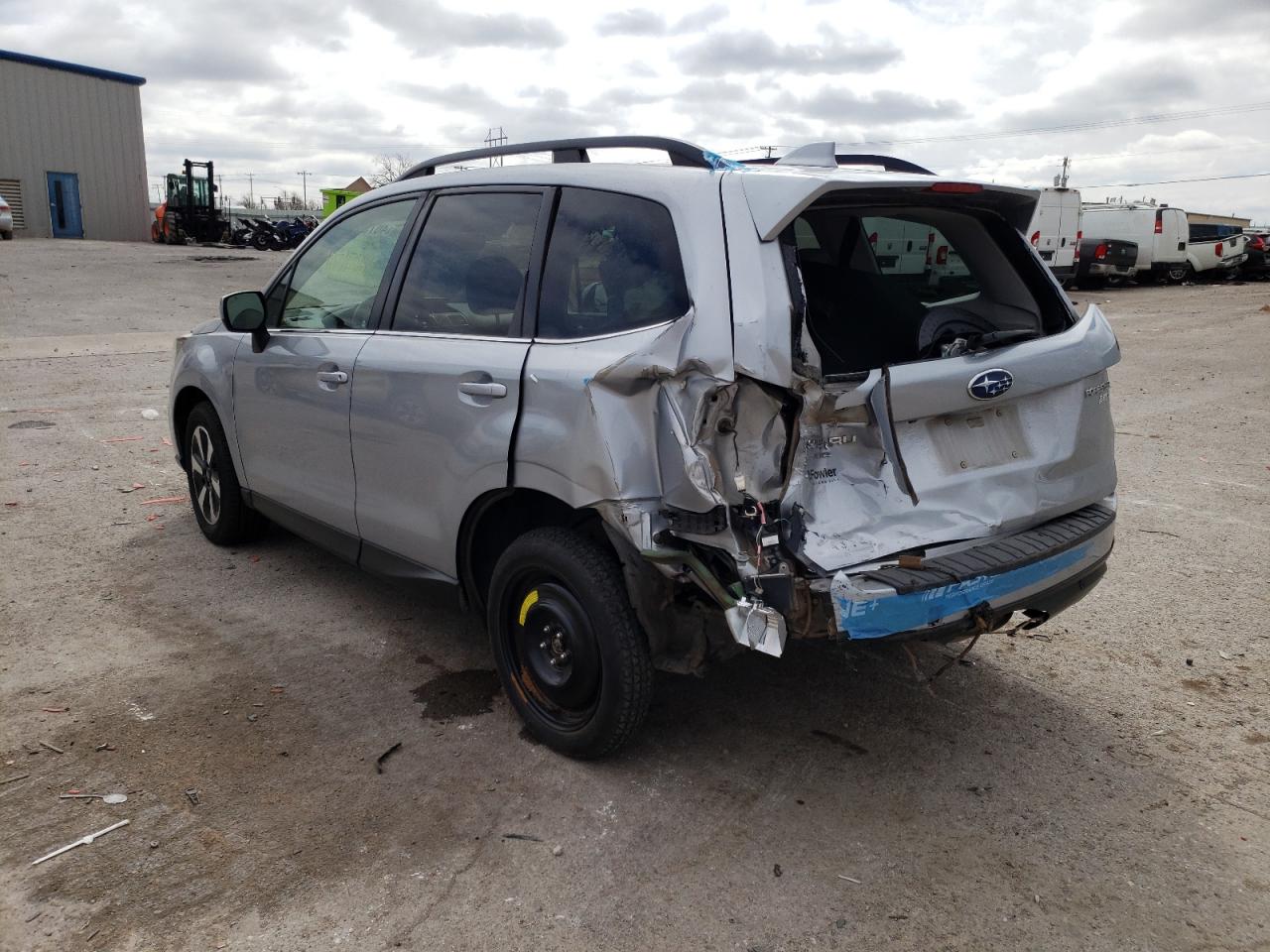 Photo 9 from auction – 2017 SUBARU FORESTER 2 with VIN JF2SJARC9HH430164