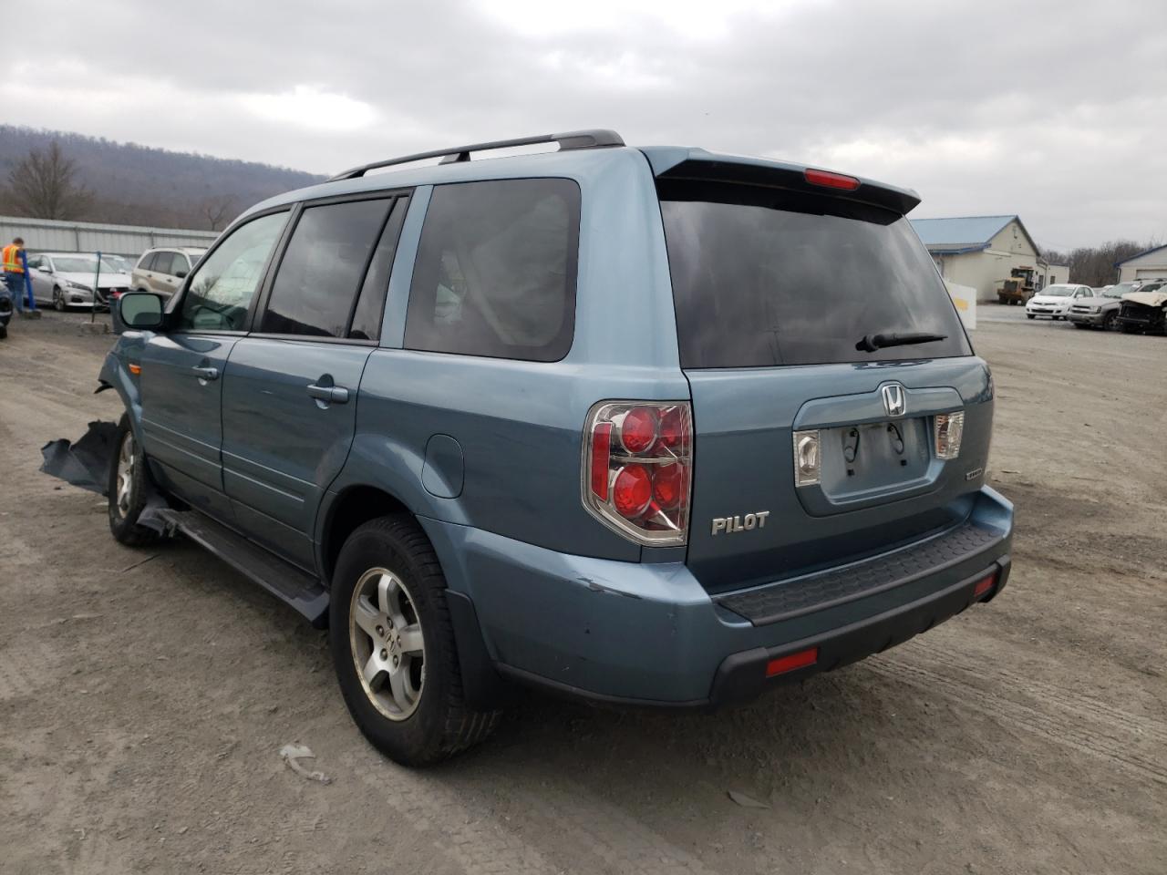 Photo 3 from auction – 2008 HONDA PILOT EXL with VIN 5FNYF18518B011707