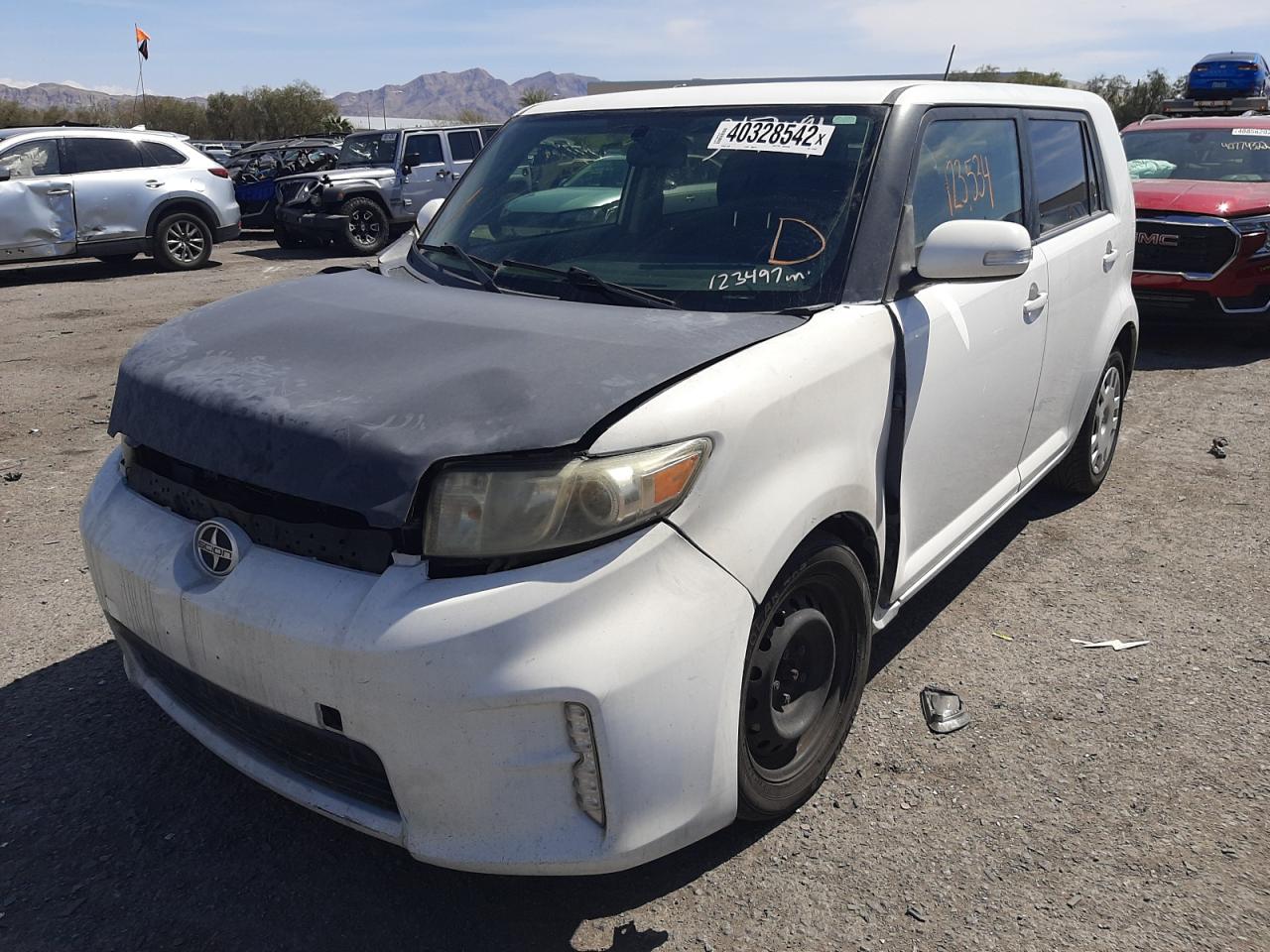 Photo 2 from auction – 2015 TOYOTA SCION XB with VIN JTLZE4FE1FJ079351