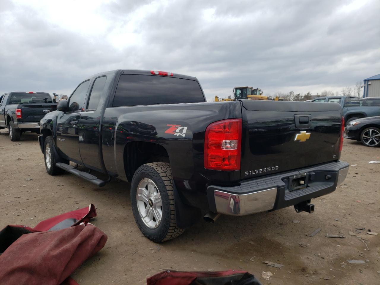 Photo 3 from auction – 2013 CHEVROLET SILVERADO with VIN 1GCRKSE77DZ333090