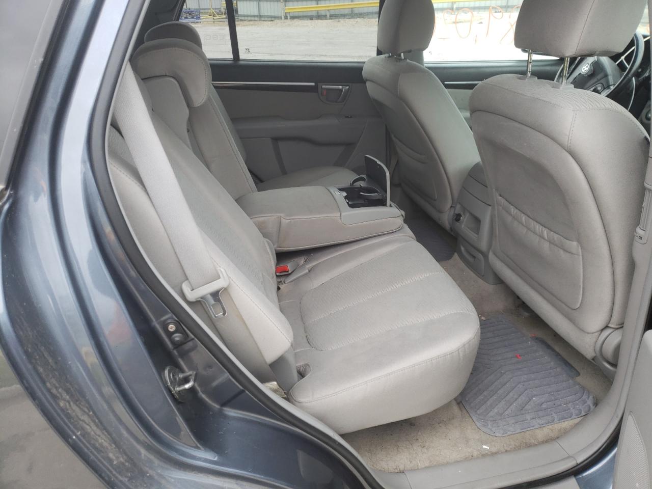 Photo 6 from auction – 2007 HYUNDAI SANTA FE with VIN 5NMSG73D17H070337