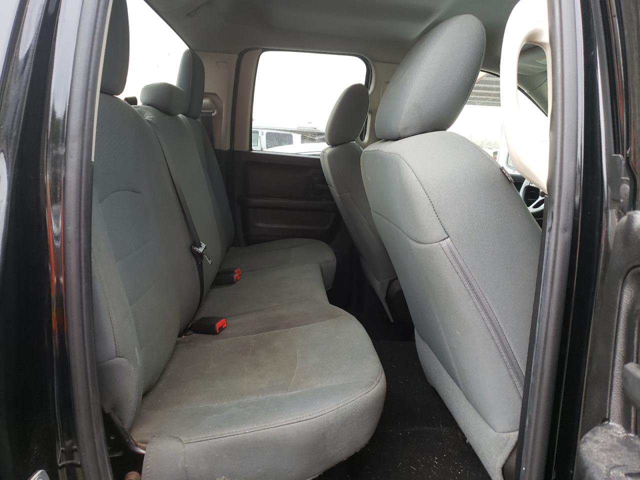 Photo 6 from auction – 2015 RAM 1500 ST with VIN 1C6RR6FT4FS567379