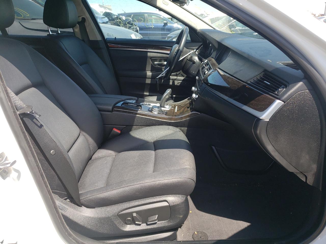 Photo 5 from auction – 2015 BMW 528 I with VIN WBA5A5C54FD512771