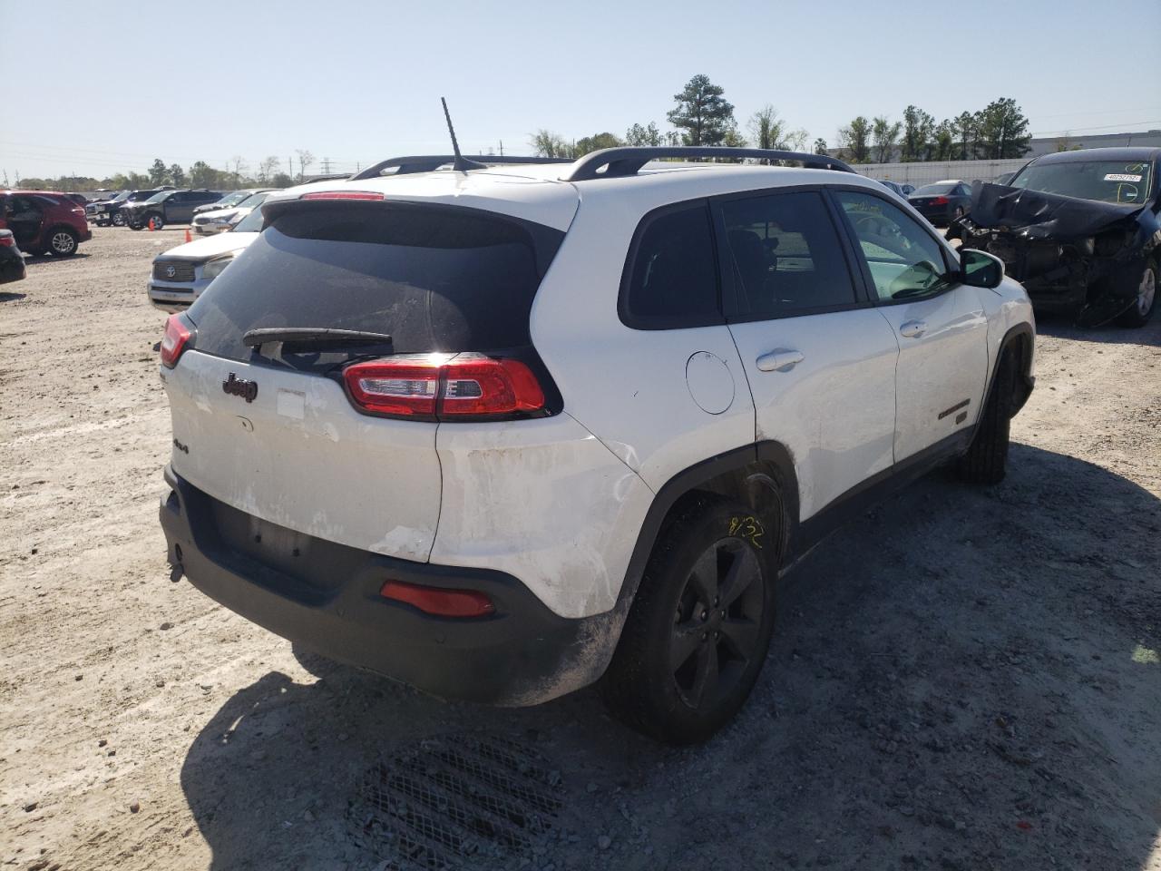 Photo 4 from auction – 2016 JEEP CHEROKEE L with VIN 1C4PJMCB8GW250741