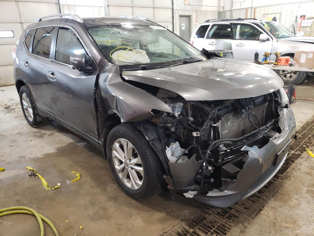 Photo 1 from auction – 2014 NISSAN ROGUE S with VIN 5N1AT2MV1EC847950