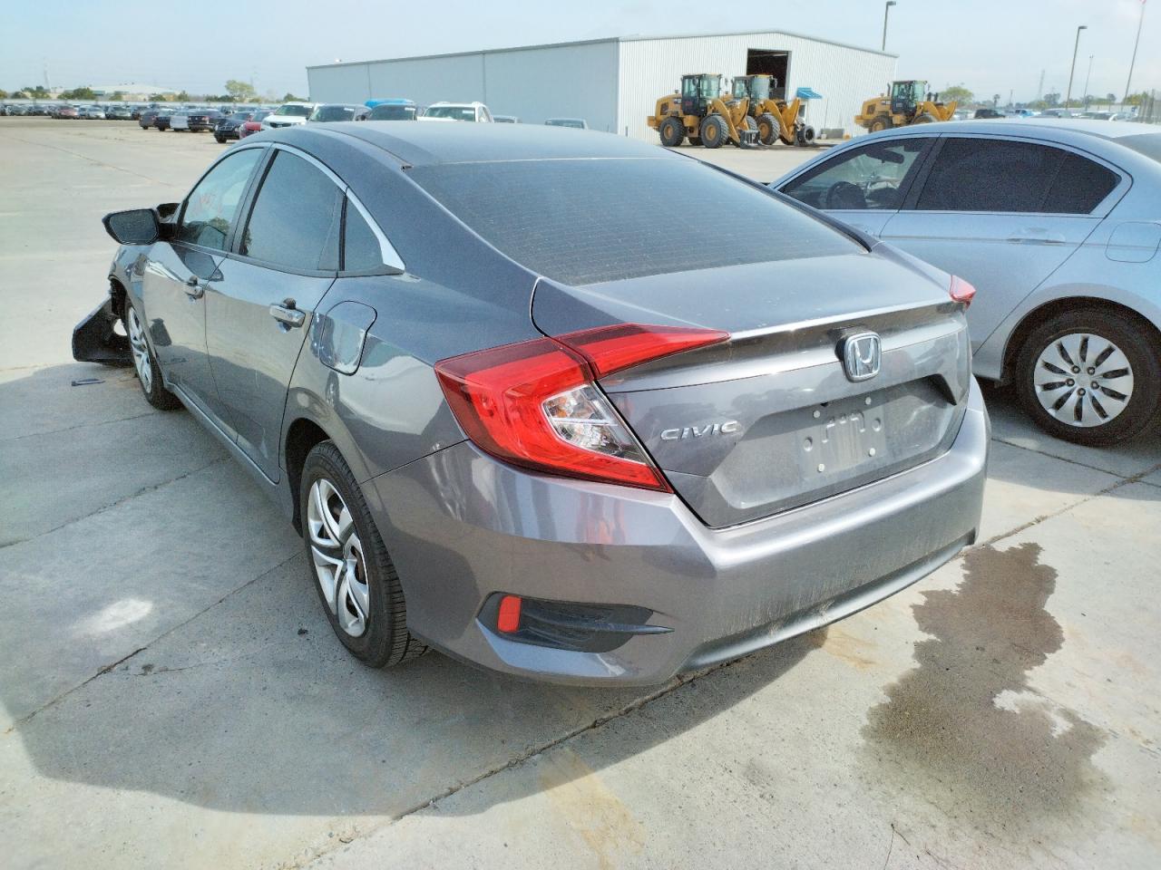 Photo 3 from auction – 2016 HONDA CIVIC LX with VIN 19XFC2F59GE239600