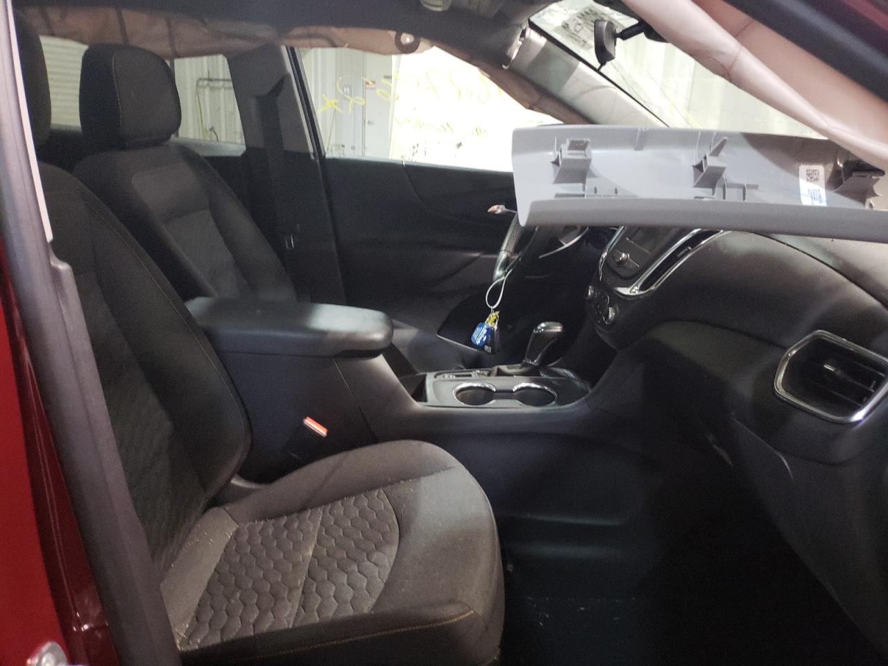 Photo 5 from auction – 2021 CHEVROLET EQUINOX LT with VIN 3GNAXUEV4ML315024