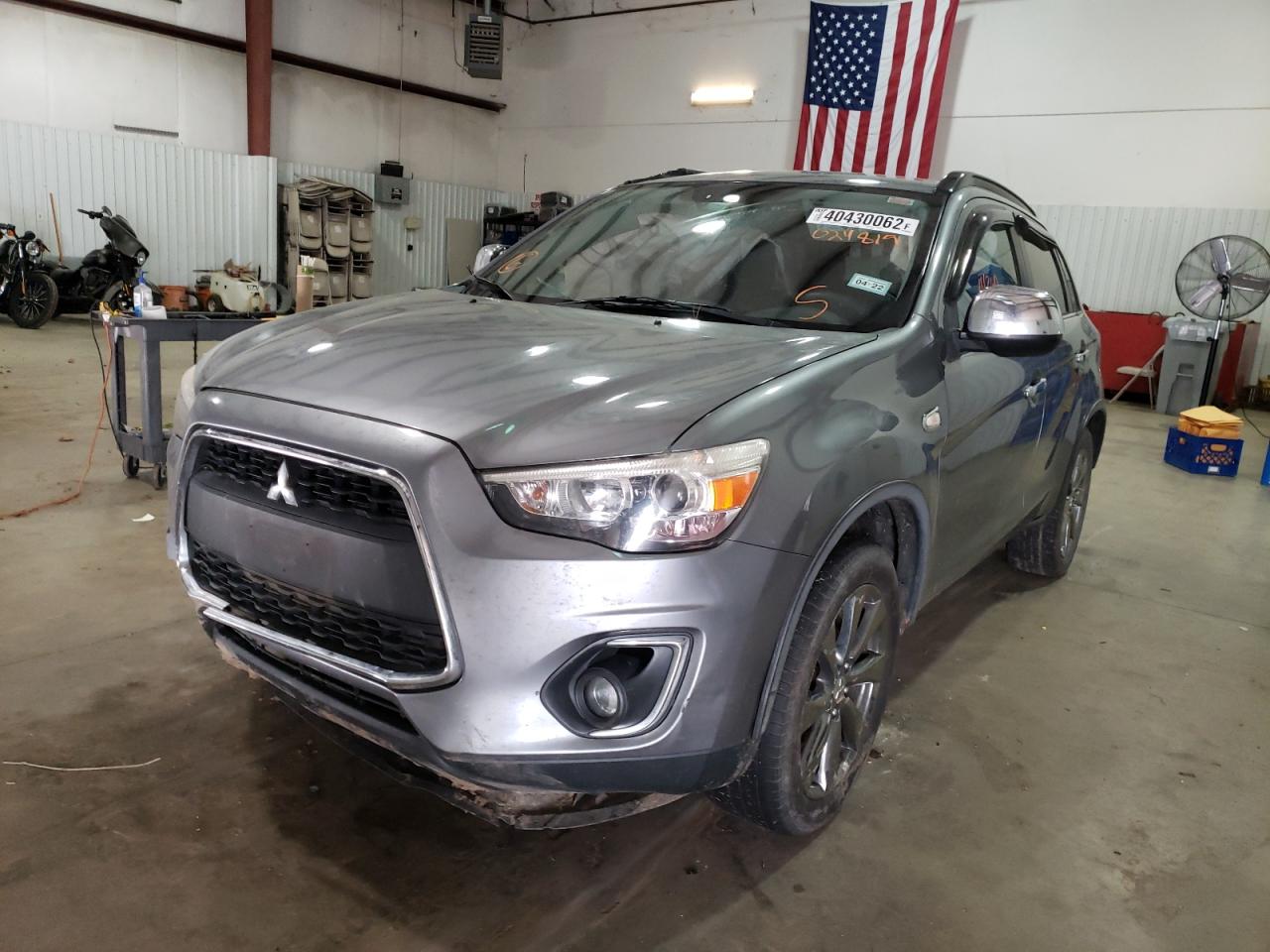 Photo 2 from auction – 2013 MITSUBISHI OUTLANDER with VIN 4A4AP5AU6DE024819