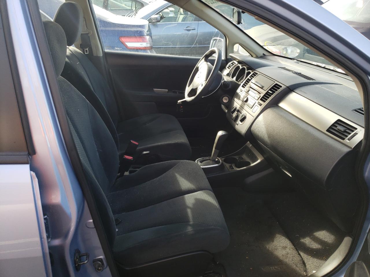 Photo 5 from auction – 2011 NISSAN VERSA S with VIN 3N1BC1CPXBL375918