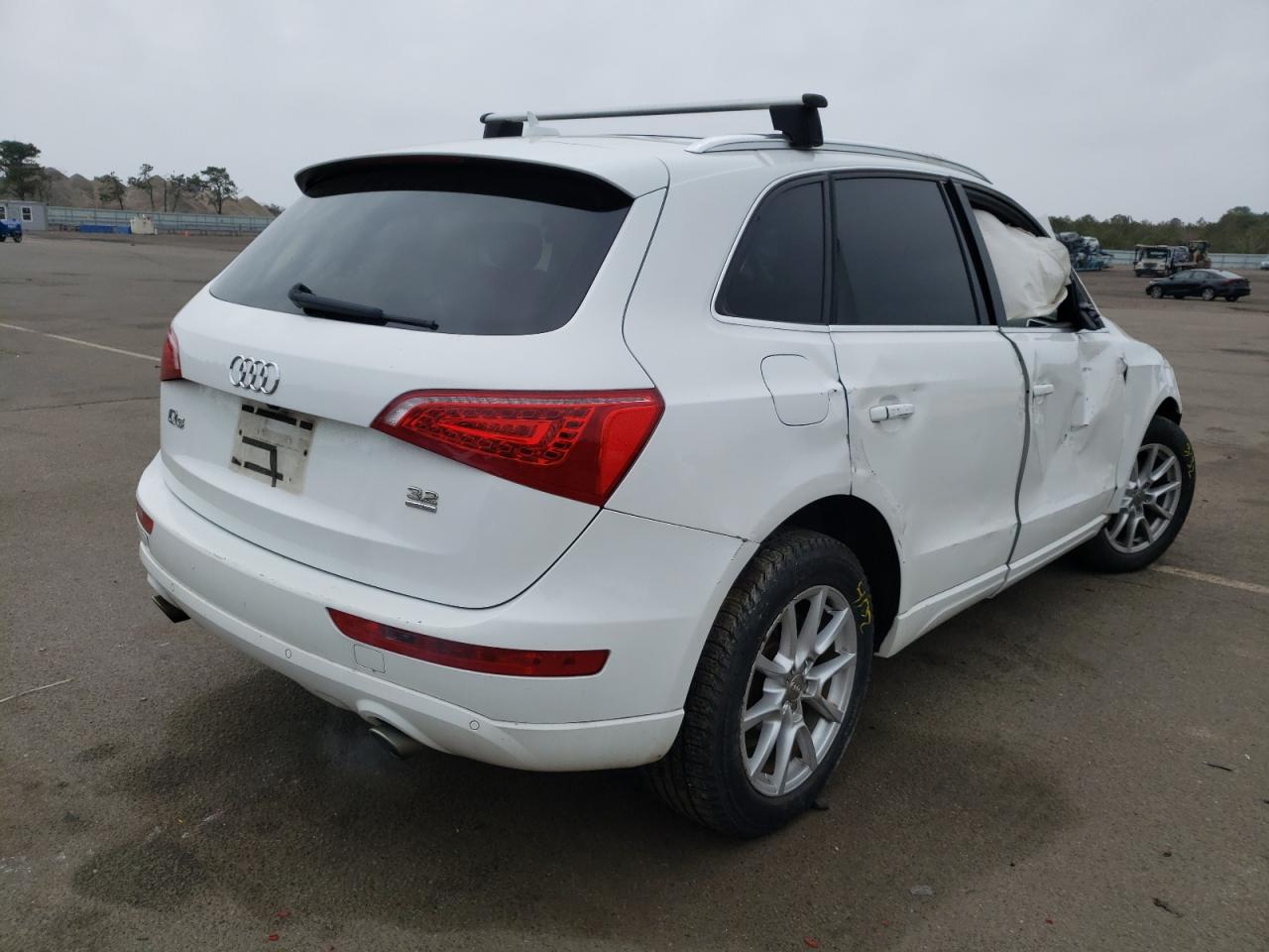Photo 14 from auction – 2010 AUDI Q5 PREMIUM with VIN WA1LKAFPXAA042845