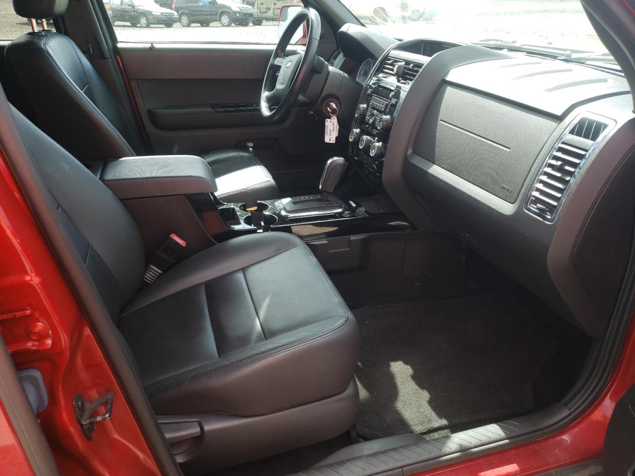 Zdjęcie 5 z aukcji – 2011 FORD ESCAPE LIM z VIN 1FMCU9EG8BKB65647