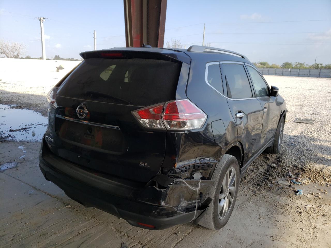 Photo 4 from auction – 2015 NISSAN ROGUE S with VIN 5N1AT2MT5FC917577