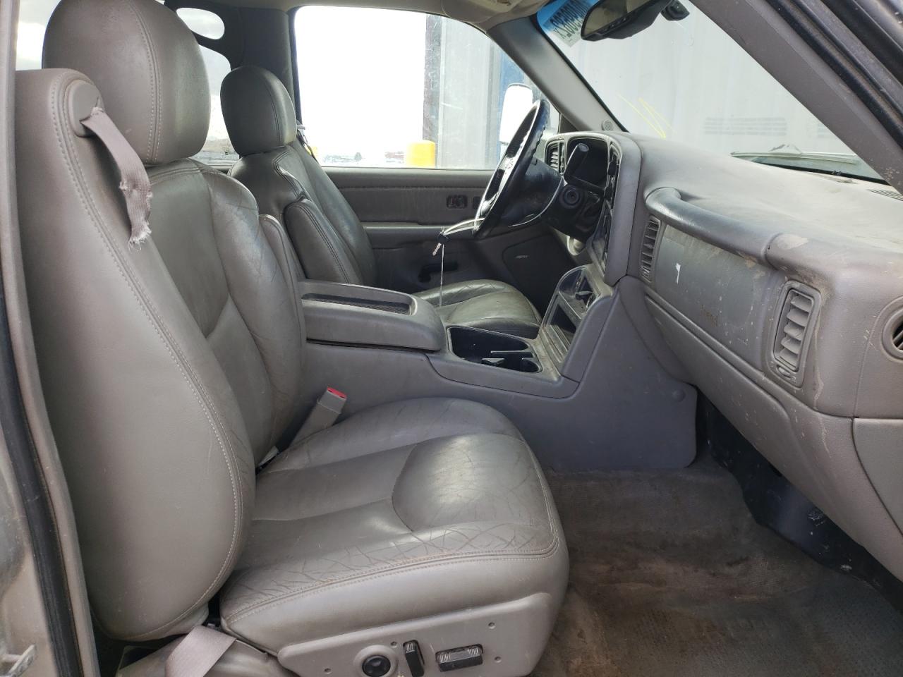 صورة رقم 5 من المزاد - 2005 CHEVROLET SILVERADO مع VIN 1GCHK23205F864976