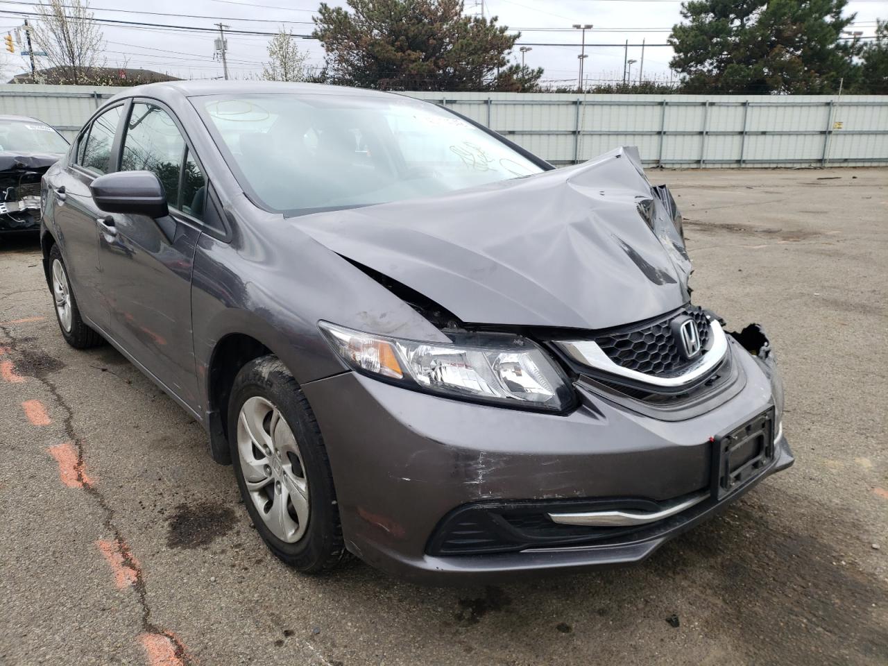 HONDA CIVIC LX 2015 with VIN 19XFB2F53FE070496 - Photo from auction