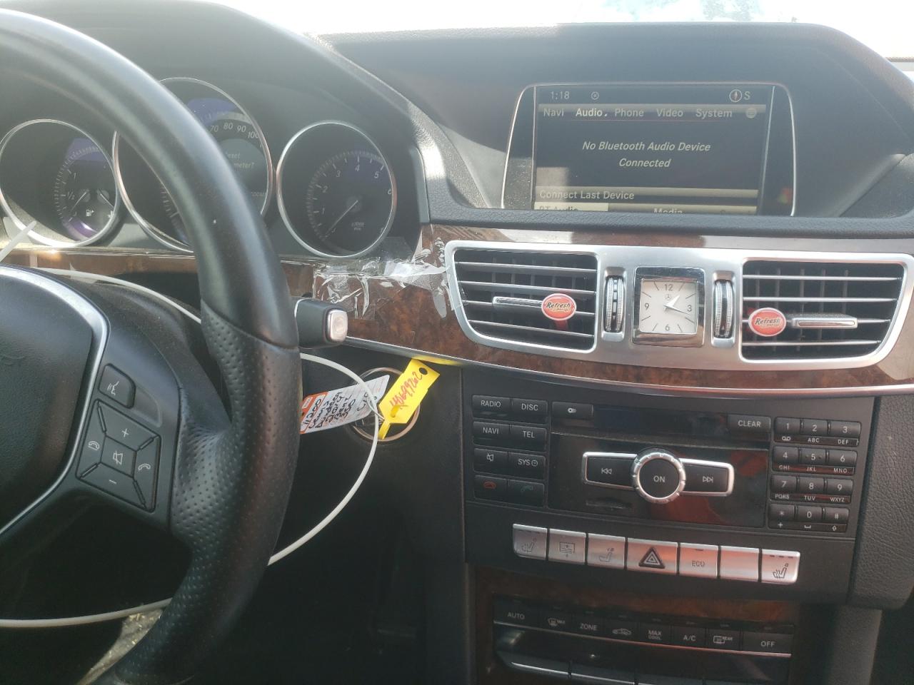 Photo 9 from auction – 2014 MERCEDES-BENZ E 350 with VIN WDDHF5KB3EA966203