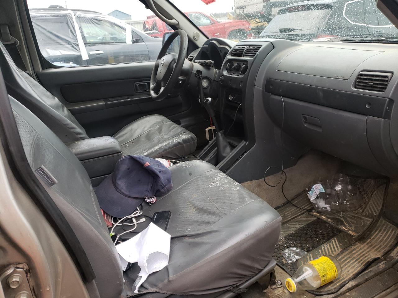 Photo 5 from auction – 2004 NISSAN FRONTIER C with VIN 1N6ED29X64C474882