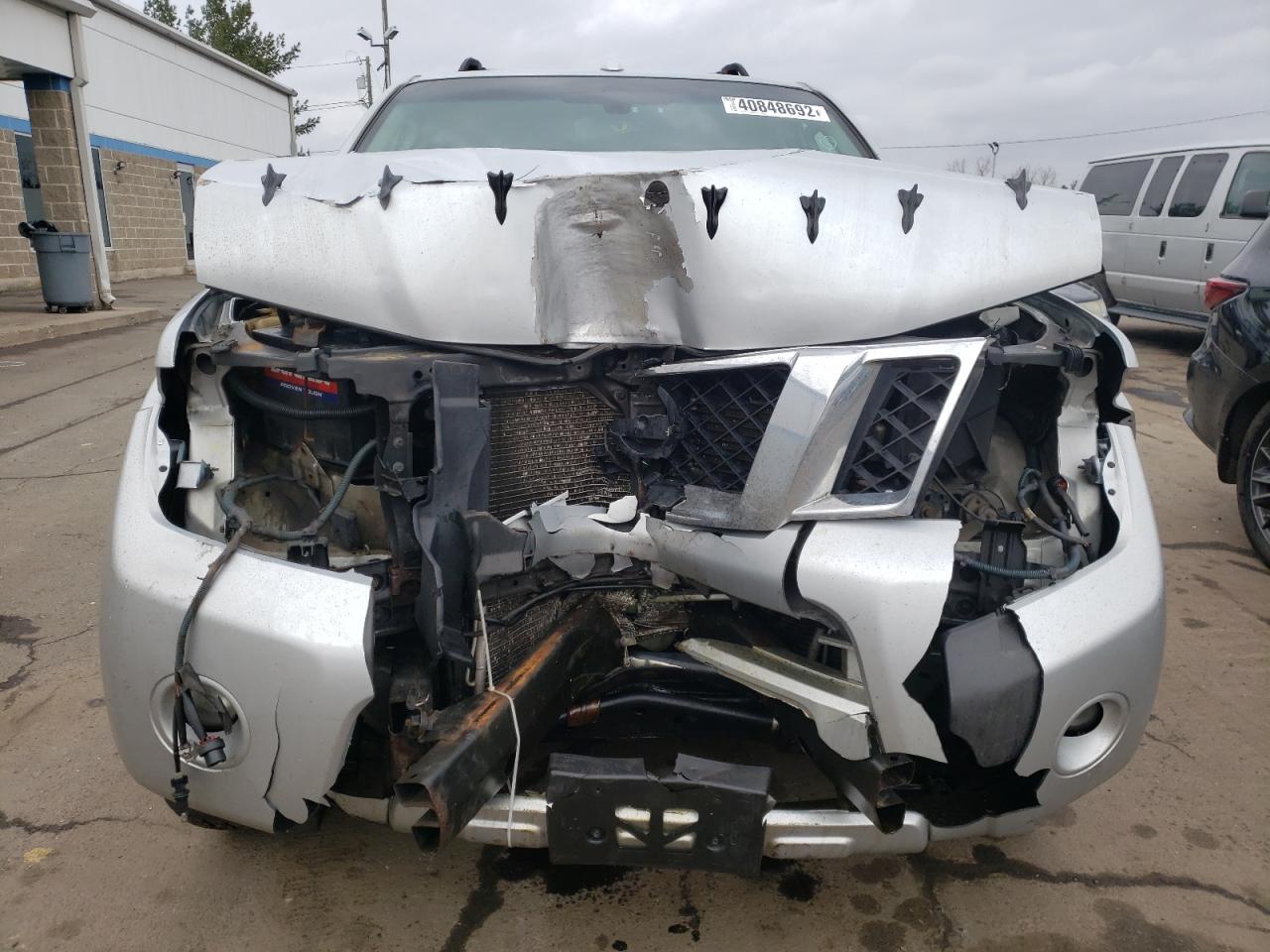 Photo 9 from auction – 2010 NISSAN PATHFINDER with VIN 5N1AR1NB3AC604213
