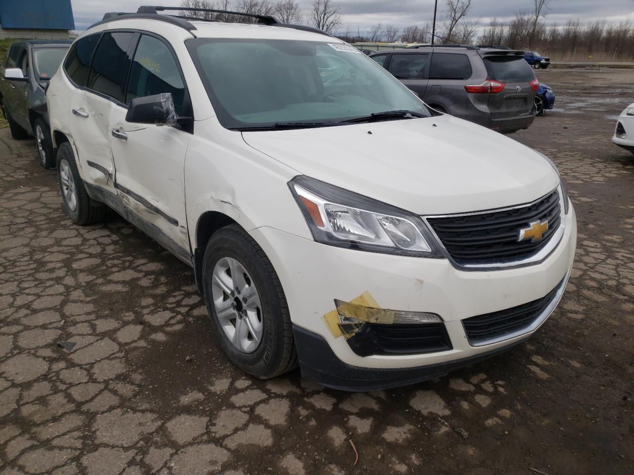 Photo 1 from auction – 2014 CHEVROLET TRAVERSE L with VIN 1GNKVFKD9EJ300996