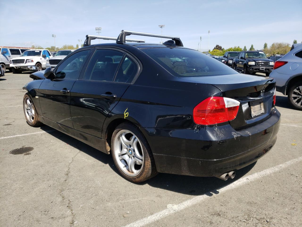 Photo 3 from auction – 2006 BMW 325 I with VIN WBAVB13556KX44071