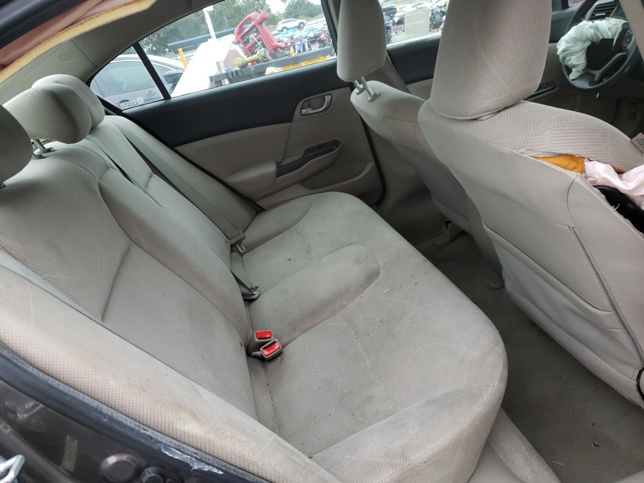 Photo 6 from auction – 2012 HONDA CIVIC LX with VIN 19XFB2F54CE367076