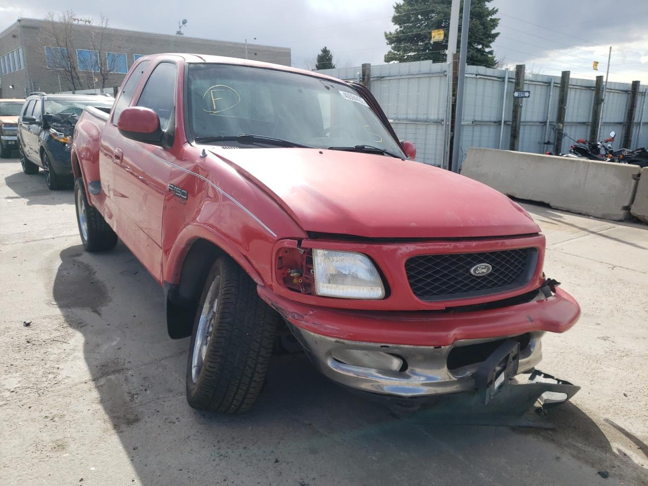 FORD F150 1998 with VIN 1FTRX08L6WKC01125 - Photo from auction