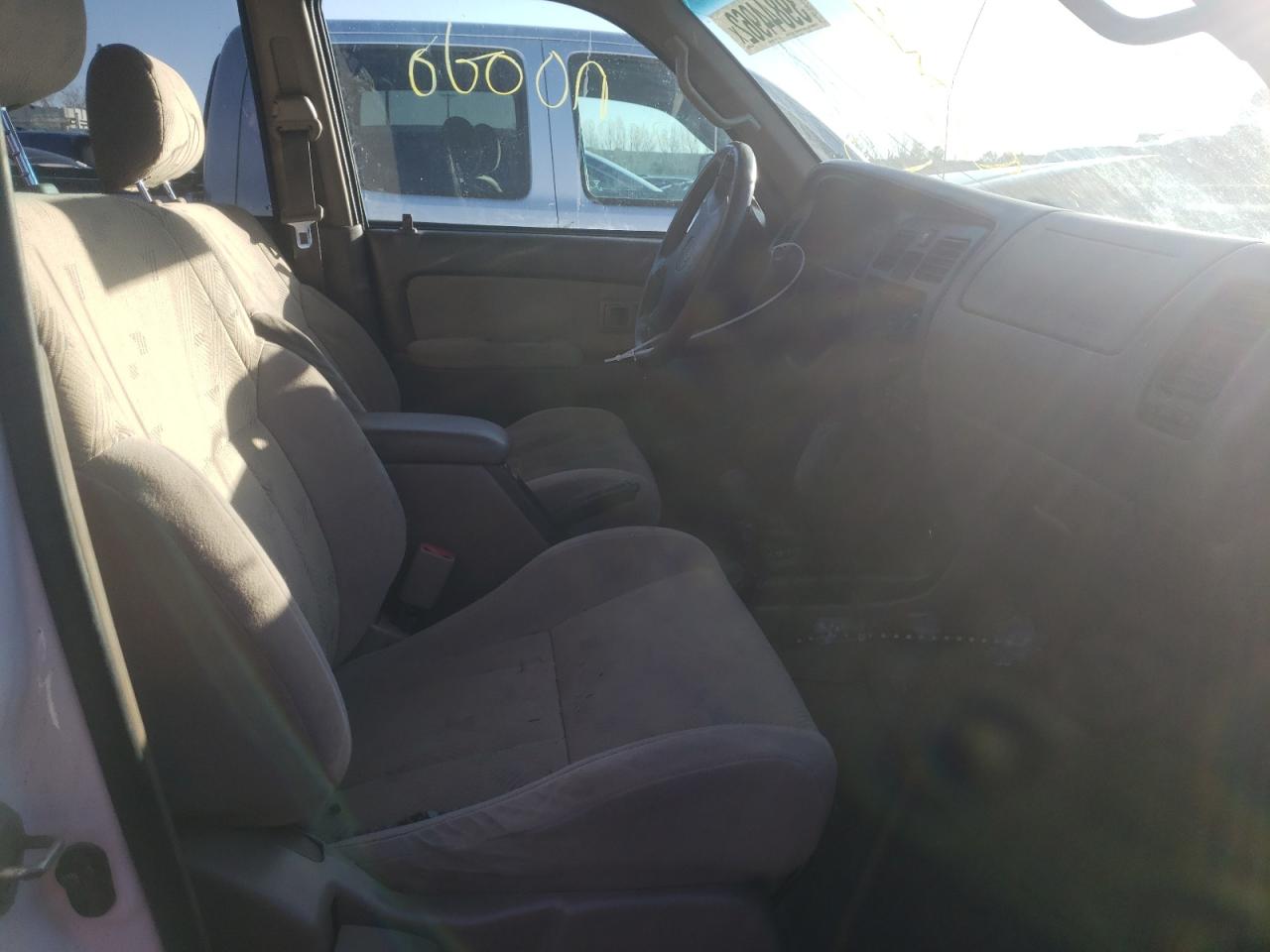 Photo 5 from auction – 2001 TOYOTA 4RUNNER 4D with VIN JT3HN86R810335327