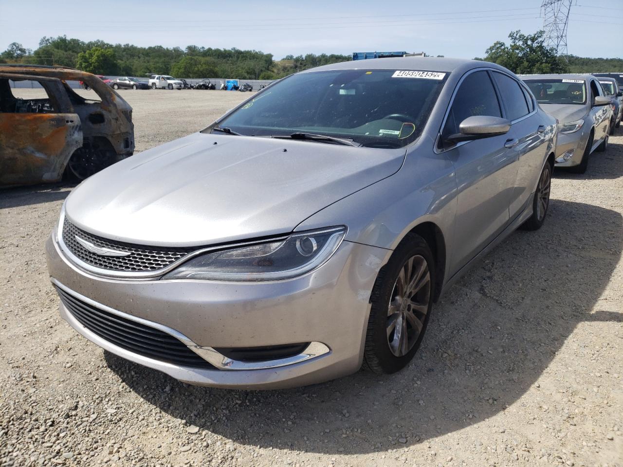 Photo 2 from auction – 2015 CHRYSLER 200 LIMITE with VIN 1C3CCCAB4FN666493