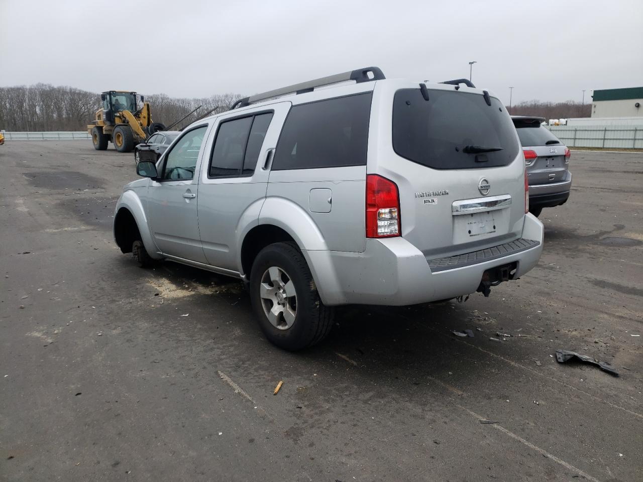 Photo 3 from auction – 2012 NISSAN PATHFINDER with VIN 5N1AR1NB8CC627246