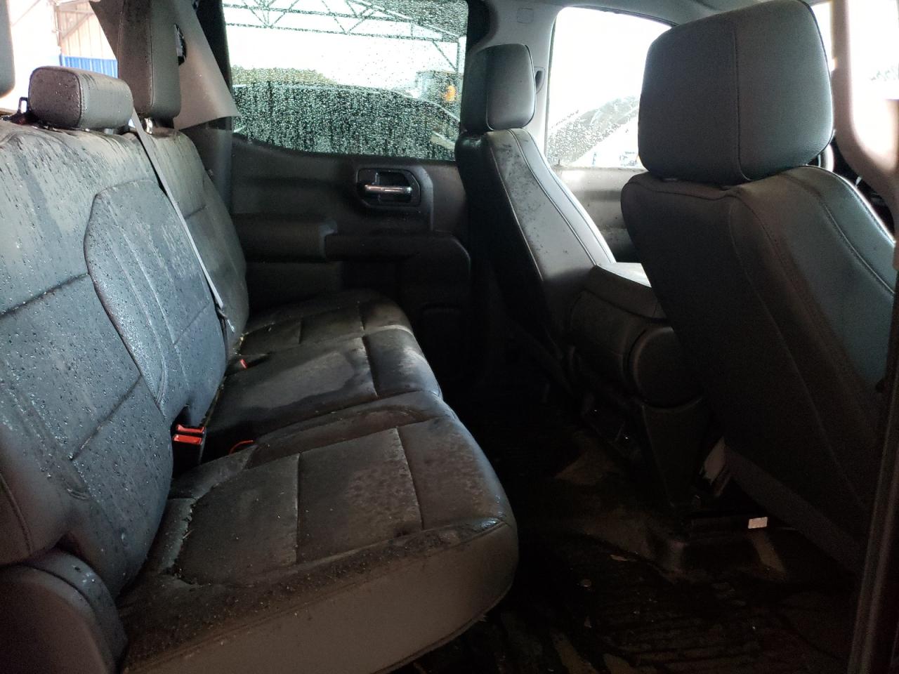 Photo 6 from auction – 2021 CHEVROLET SILVERADO with VIN 3GCUYAEFXMG414837