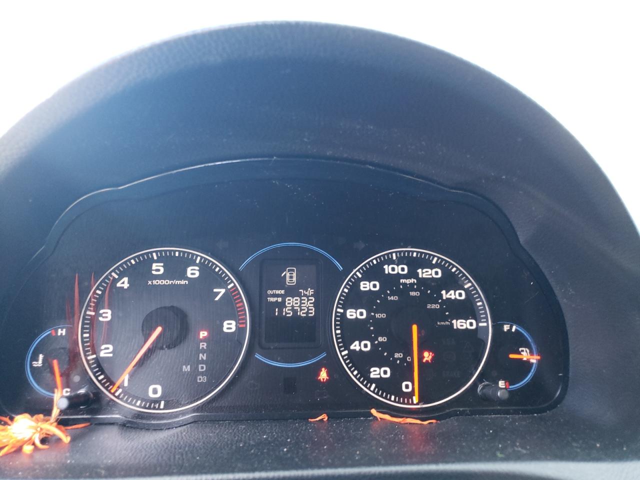 Photo 8 from auction – 2005 ACURA TSX with VIN JH4CL96815C032465