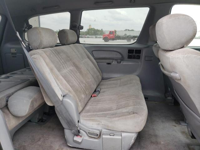 Photo 6 from auction – 2000 TOYOTA SIENNA with VIN 4T3GF19C6YU272091