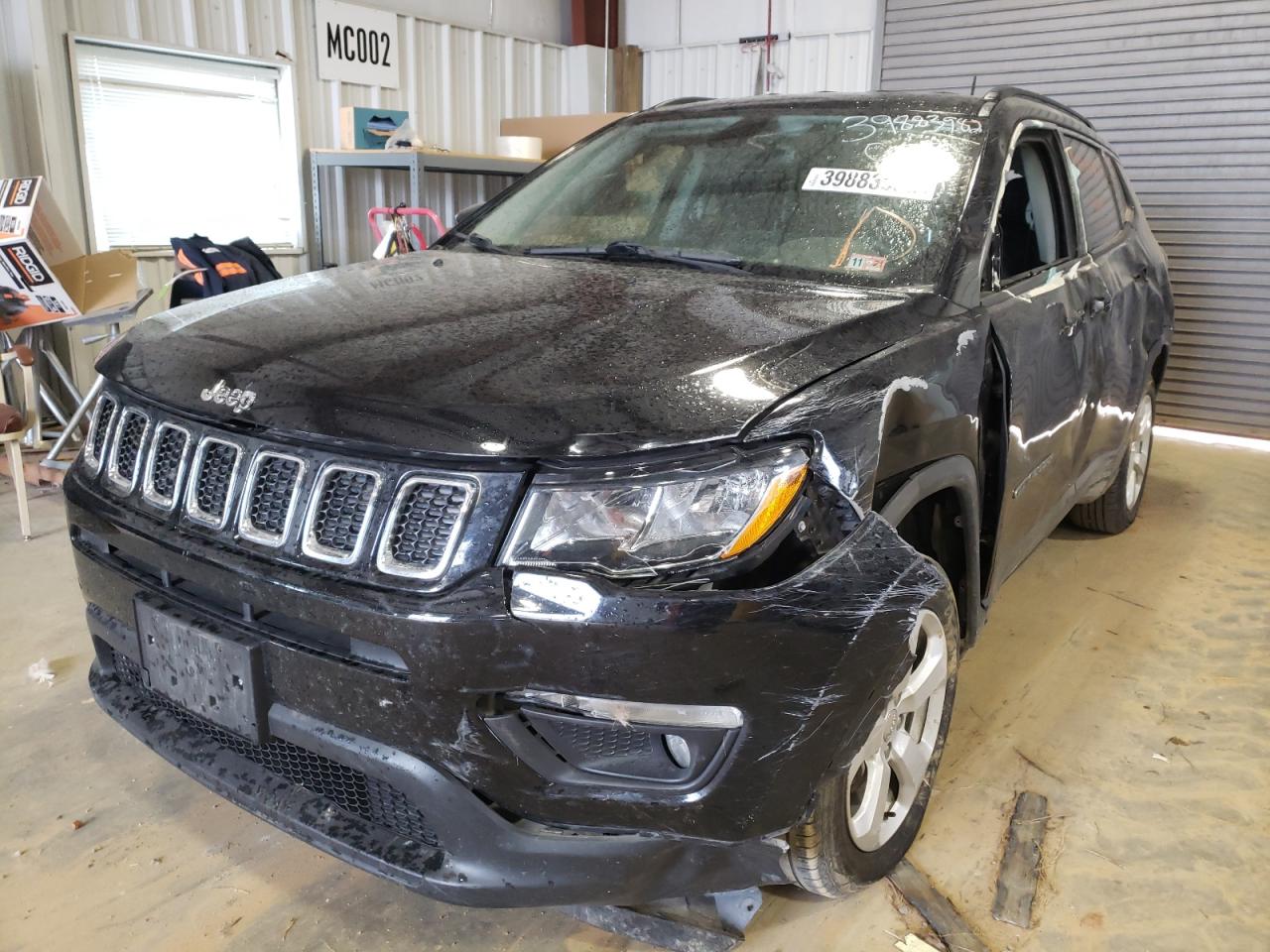 Photo 2 from auction – 2018 JEEP COMPASS LA with VIN 3C4NJDBBXJT199734