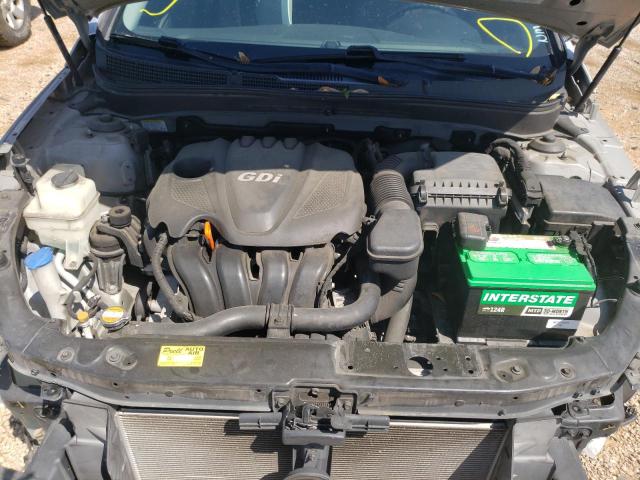 Photo 7 from auction – 2011 HYUNDAI SONATA SE with VIN 5NPEC4AC7BH118209