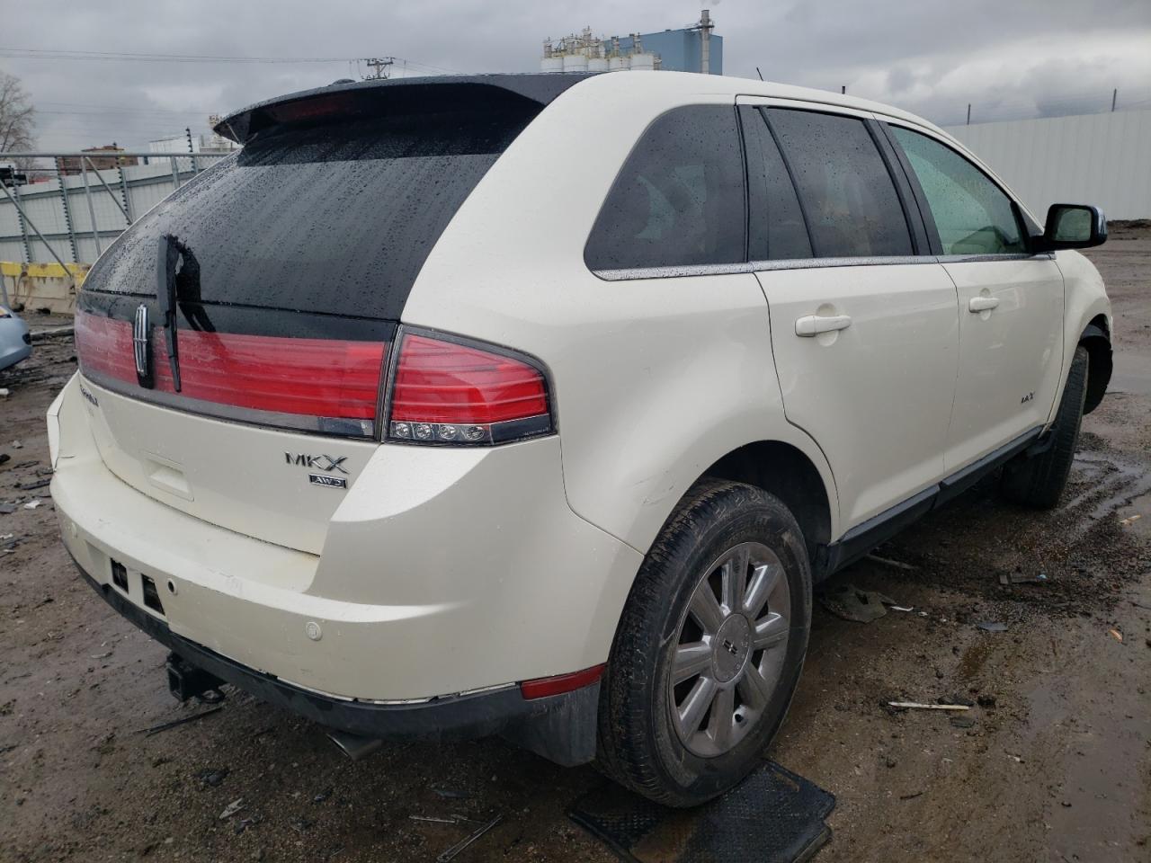 Photo 4 from auction – 2007 LINCOLN MKX with VIN 2LMDU88C07BJ37340