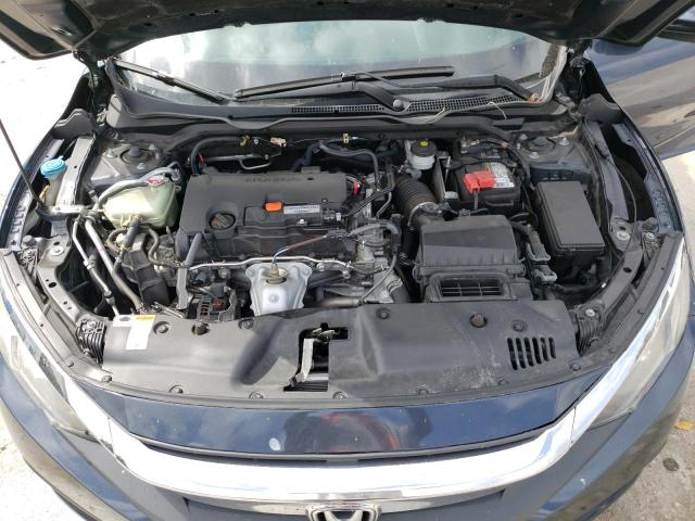 Photo 7 from auction – 2017 HONDA CIVIC LX with VIN 19XFC2F56HE038402