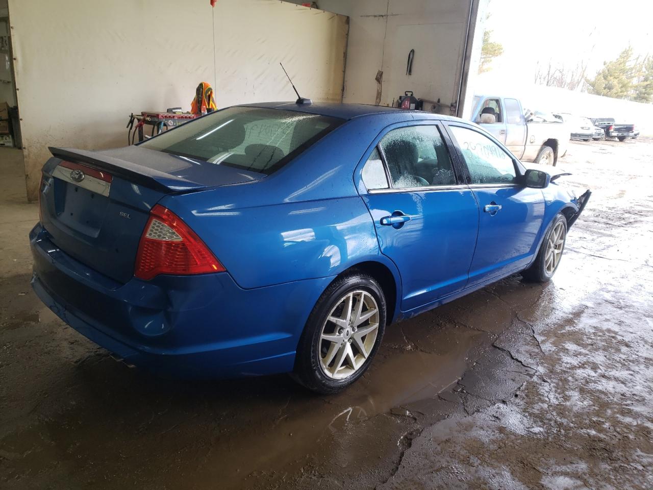 Photo 4 from auction – 2011 FORD FUSION SEL with VIN 3FAHP0JA5BR250932